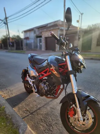 Benelli TNT 135 Quilmes