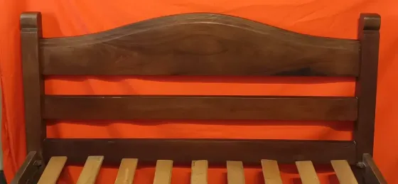 Juego completo de muebles de algarrobo macizo Avellaneda