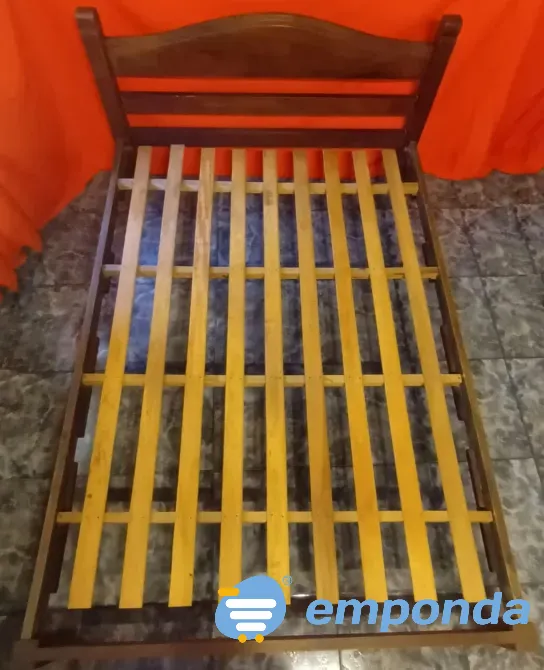 Juego completo de muebles de algarrobo macizo Avellaneda - imagen 2