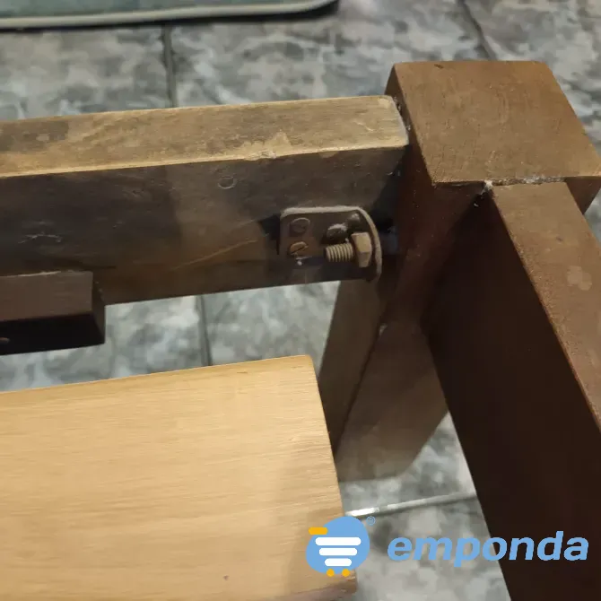 Juego completo de muebles de algarrobo macizo Avellaneda - imagen 4