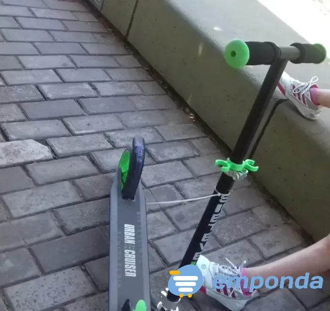 Monopatín Scooter Urban Cruiser Travesia Avellaneda - imagen 2