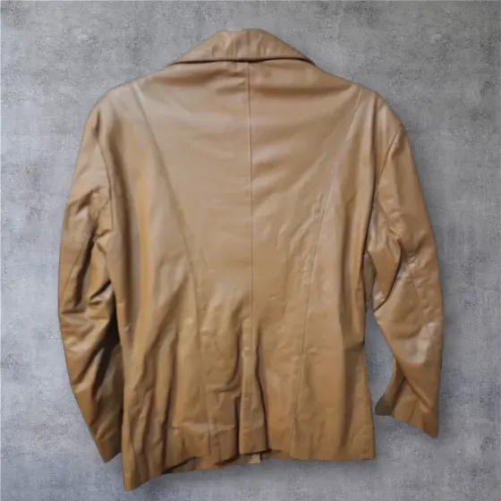 Campera de cuero Villa Ballester