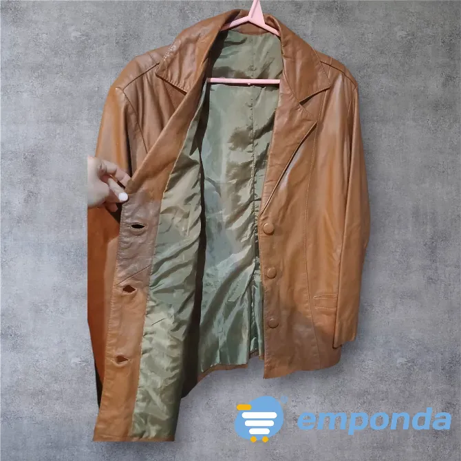 Campera de cuero Villa Ballester - imagen 1