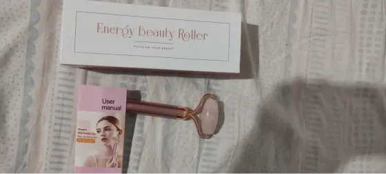 Rodillo facial electrico rosa nuevo Villa Ballester