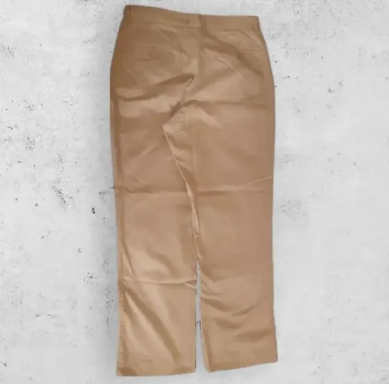 Pantalón sastrero José C. Paz