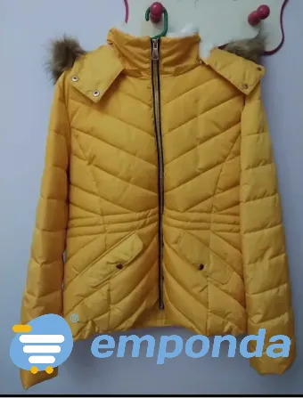 Campera con Abrigo José C. Paz - imagen 1
