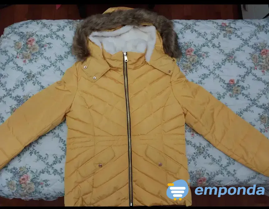 Campera con Abrigo José C. Paz - imagen 3