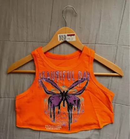 Crop top Naranja José C. Paz