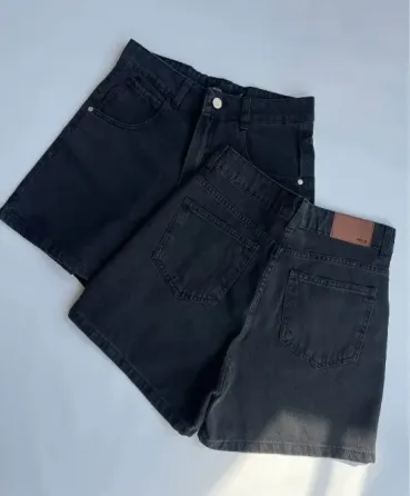 Short Mom Olivos