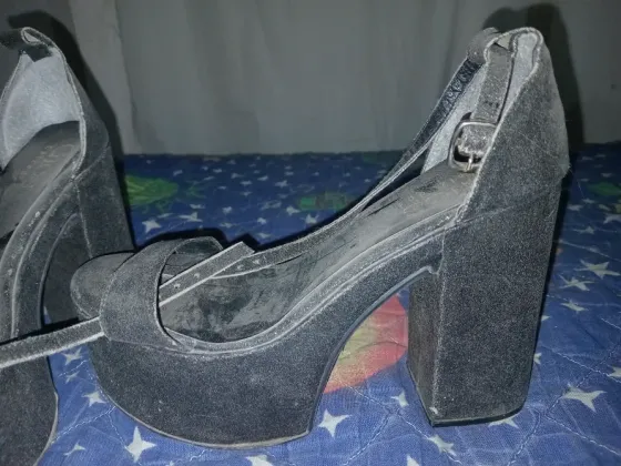 Zapatos negros La Rioja