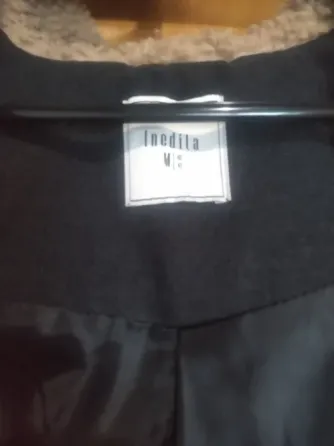 Campera c botones Inédita Villa Luzuriaga