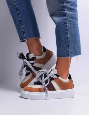 Zapatillas de cuero mujer Olivos