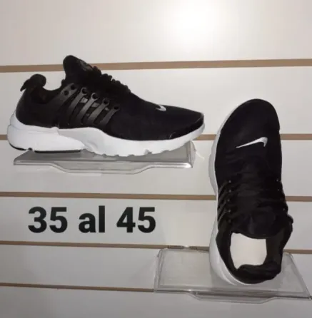 Zapatillas Nike Olivos