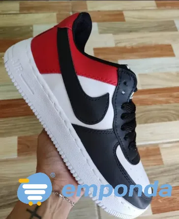 Zapatillas Nike Olivos - imagen 1