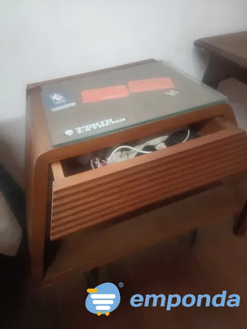 Mesita de luz Olivos - imagen 1