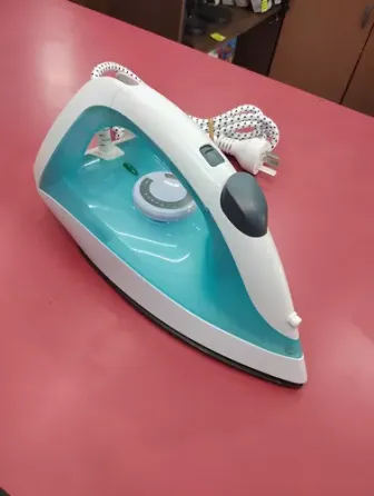 Plancha de ropa Atma Pas1217pi Córdoba