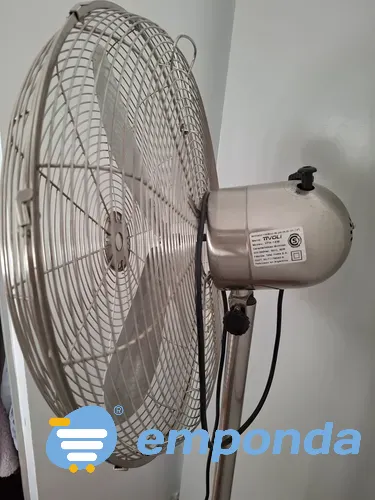 Ventilador De Pie Metalico Tivoli Vpa-18m Córdoba - imagen 2