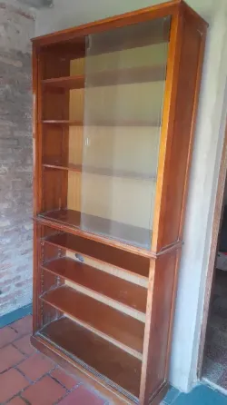 Biblioteca clasica La Plata