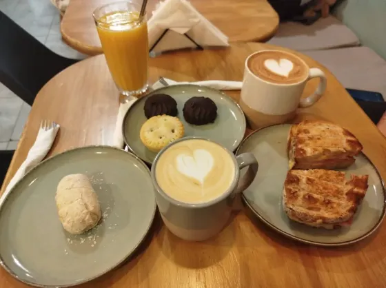 Birdy Birds Café de especialidad y postres rusos Villa Crespo