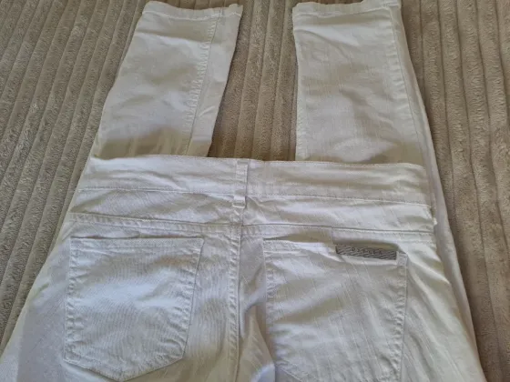 Jeans Ossira blanco Bahía Blanca