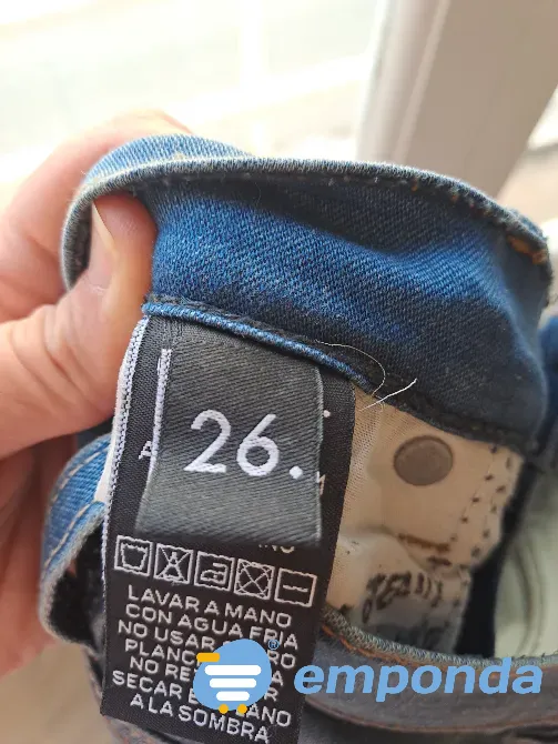 Jeans Cher Bahía Blanca - imagen 4