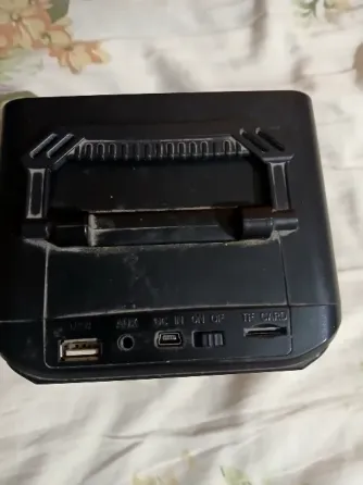 Parlante de audio marca KTS-850C Formosa ciudad