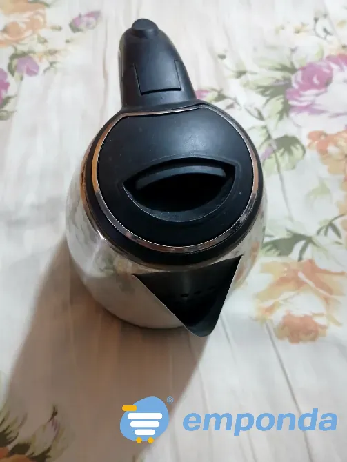 Jarra electrica marca WAER Formosa ciudad - imagen 2