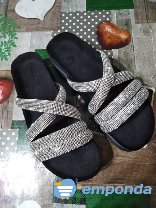 Sandalias importadas brillosas Morón - imagen 1