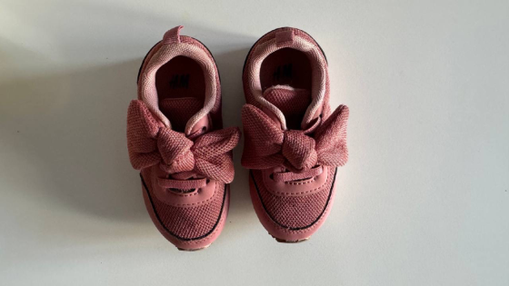 Zapatillas para niñas H&M Caballito