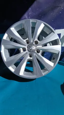 Llanta r16 Vw Golf Trendline TSI Tigre