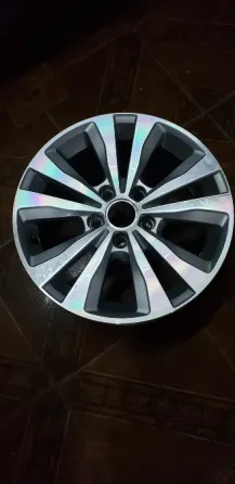 Llanta r16 Vw Golf Trendline TSI Tigre