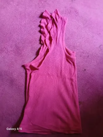 Musculosa con bolados Villa Ballester