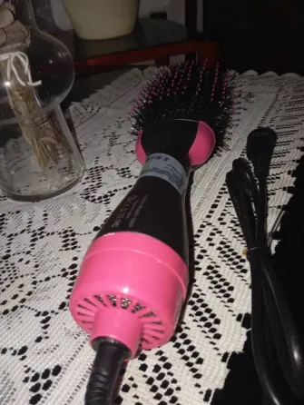 Cepillo Secador de pelo Nuevo, eléctrico, voluminizador Tandil