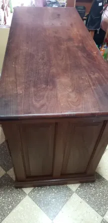 Escritorio Algarrobo Villa Urquiza