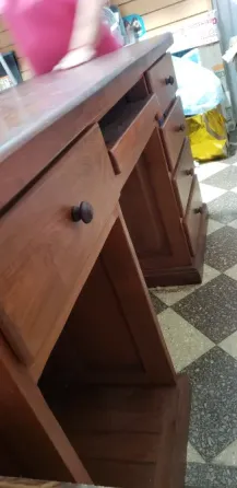 Escritorio Algarrobo Villa Urquiza