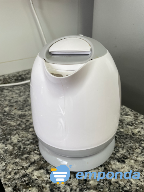 Pava electrónica blanca corte automático To p House 1 L Villa Crespo - imagen 2