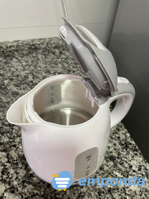 Pava electrónica blanca corte automático To p House 1 L Villa Crespo - imagen 6