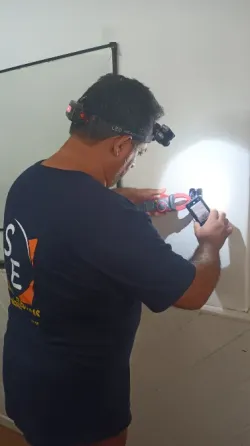 Electricista, colocacion de aire acondicionado Munro