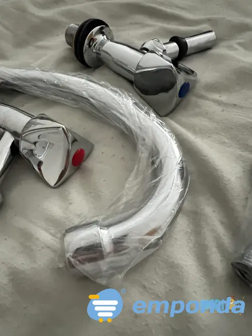 Griferia Canilla Cocina Ext Doble Comando Mesada 2 Agujeros Caballito - imagen 2