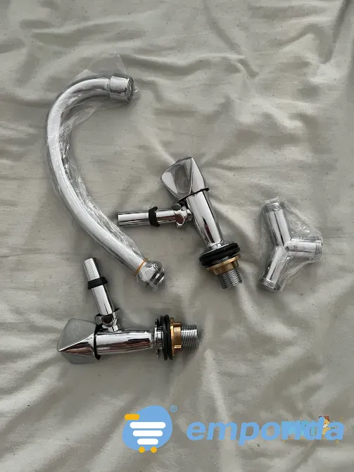 Griferia Canilla Cocina Ext Doble Comando Mesada 2 Agujeros Caballito - imagen 3