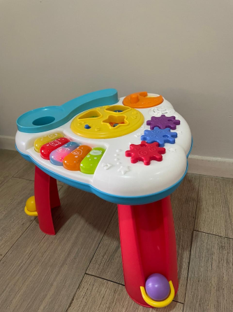 Mesa Musical Con Centro de Juego Bebé Musical Con Luces 5en1 Villa Crespo