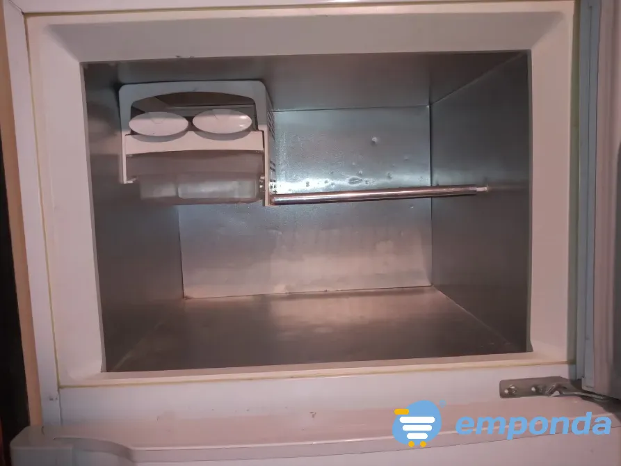 Heladera Gafa con Freezer Chascomús - imagen 7