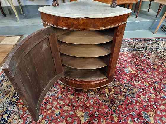 Esquinero estilo inglés Almagro