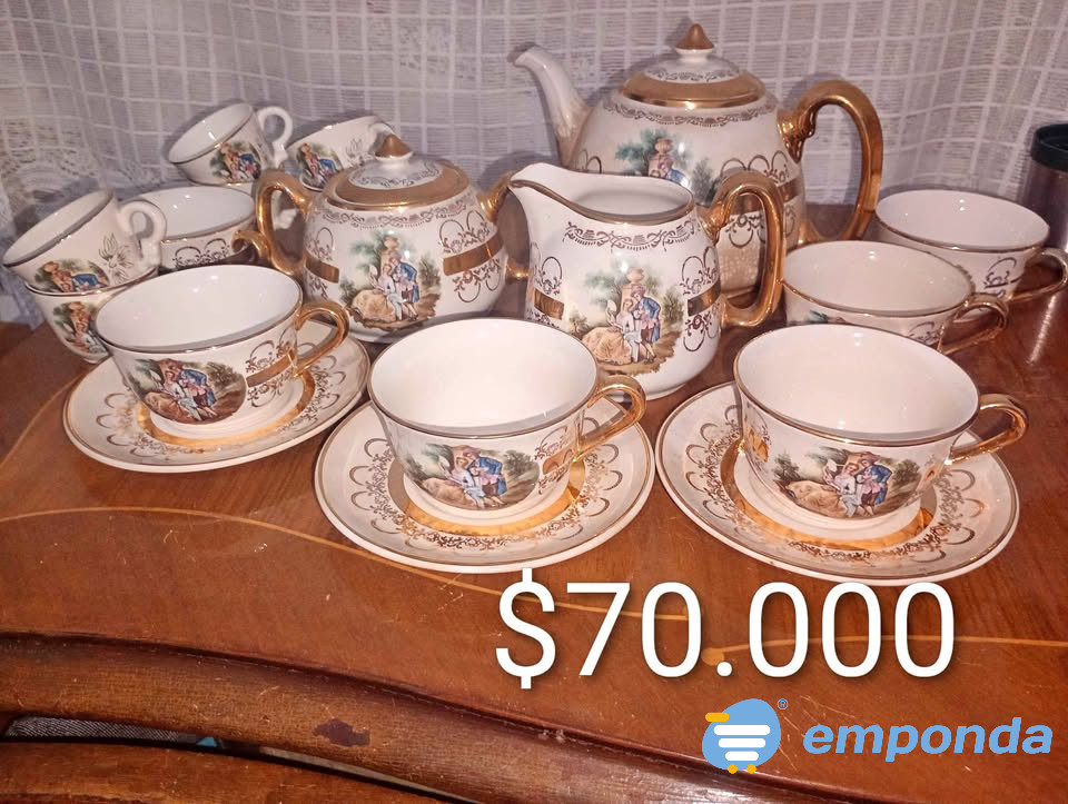 Juegos de vajilla antigua Martínez - imagen 1