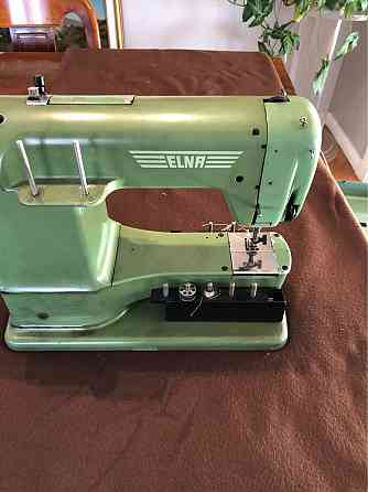 Máquina de coser vintage Ramos Mejía