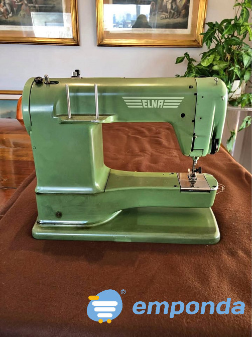Máquina de coser vintage Ramos Mejía - imagen 2