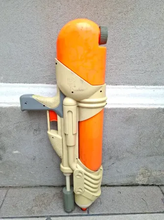 Pistola de agua Vintage Colegiales