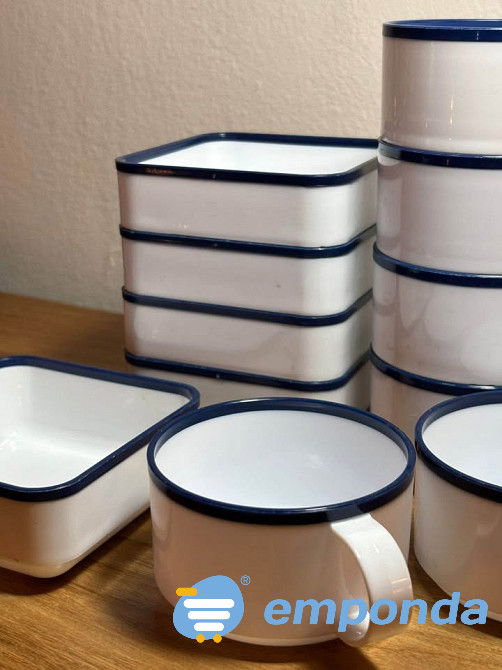 Juego tazas café y platos encastrables Lanús - imagen 1