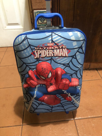 Valija Marvel Ultimate Spider-Man General San Martín