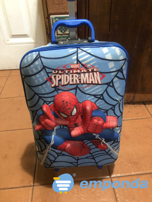 Valija Marvel Ultimate Spider-Man General San Martín - imagen 1